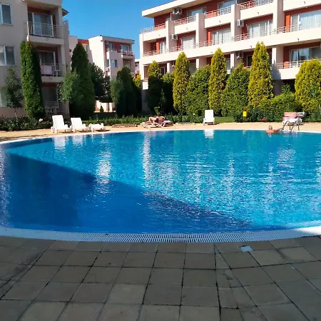 Nessebar Fort Club Studio 40m2 דירה סאני ביץ'